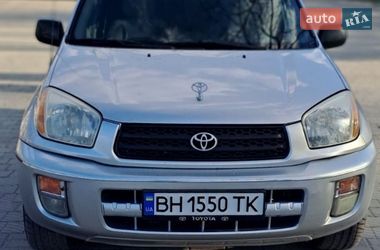 Внедорожник / Кроссовер Toyota RAV4 2002 в Львове
