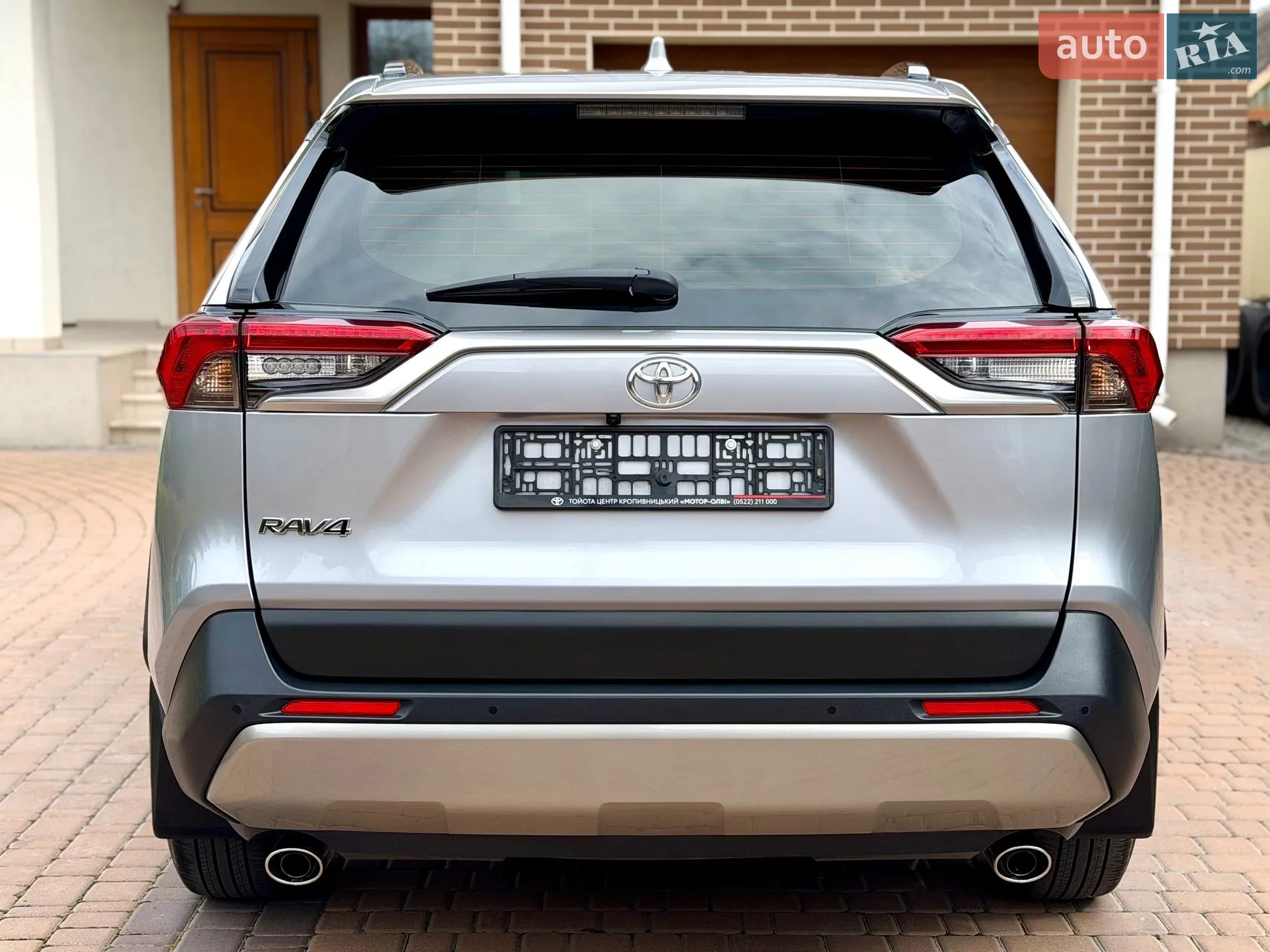 2023 Toyota RAV 4 - мініатюра 10