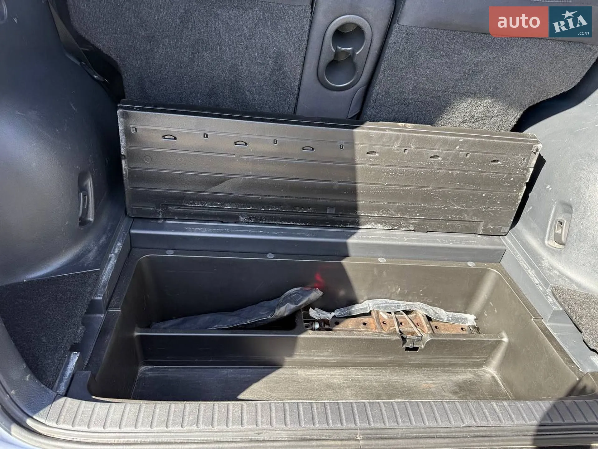2010 Toyota RAV 4 - мініатюра 25