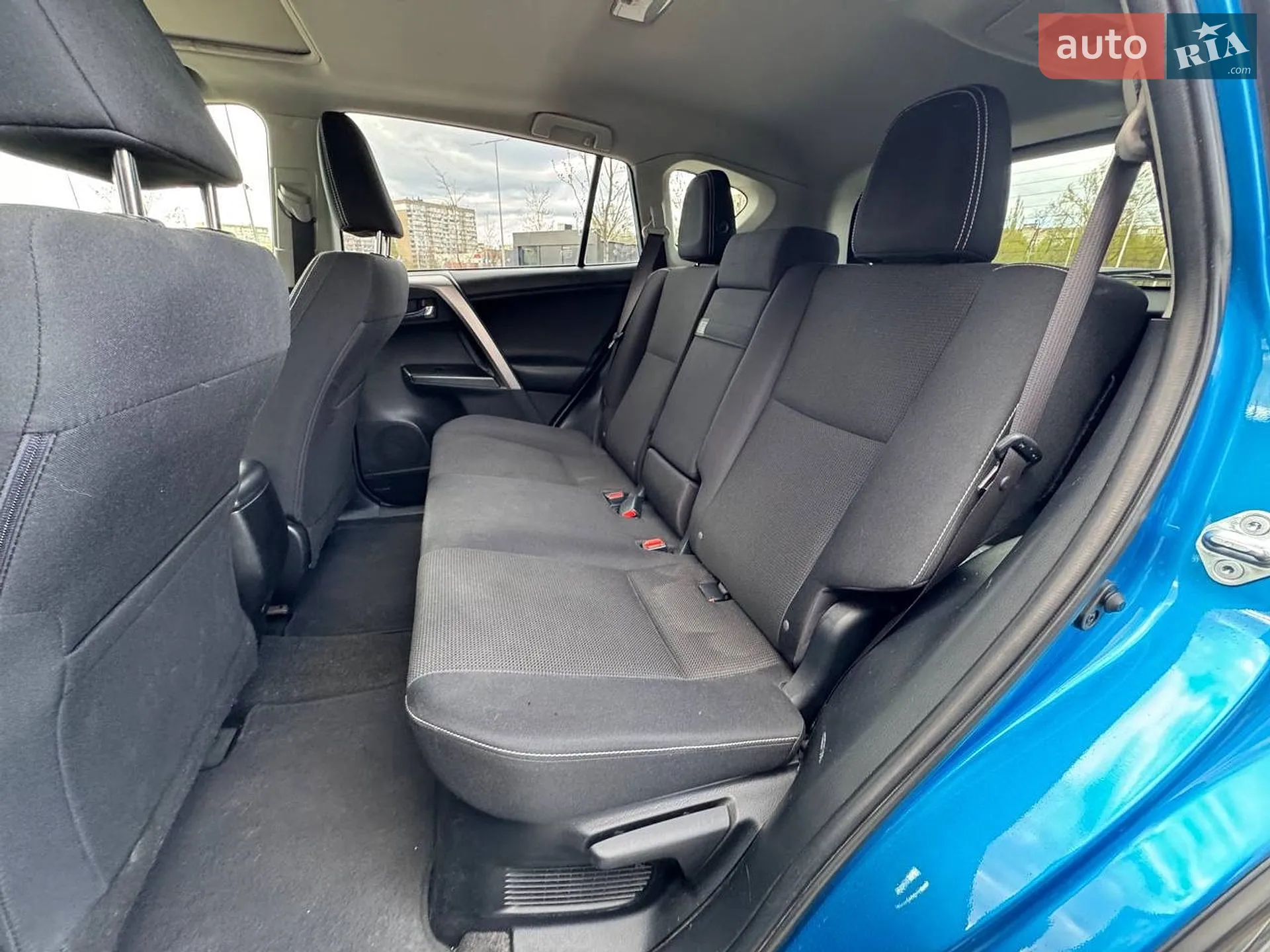 2016 Toyota RAV 4 - мініатюра 9
