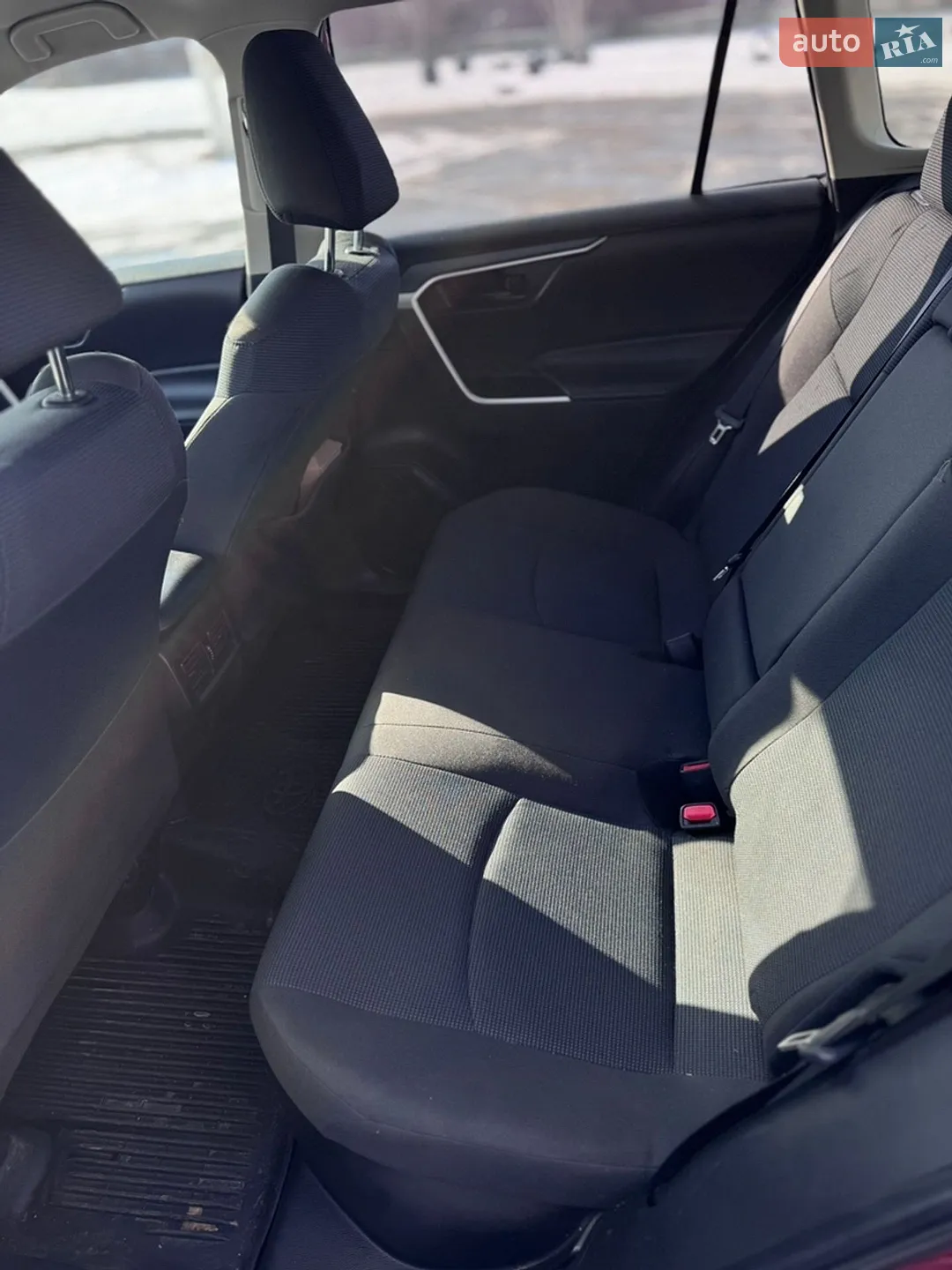 2022 Toyota RAV 4 - мініатюра 10