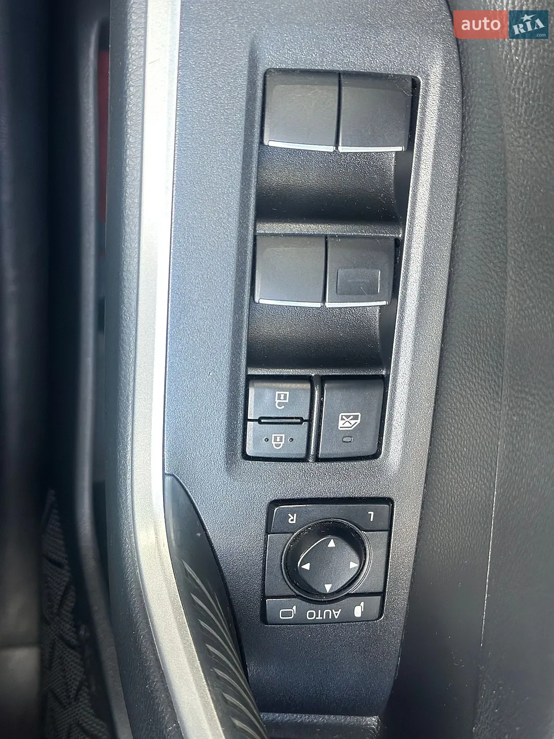2018 Toyota RAV 4 - мініатюра 52