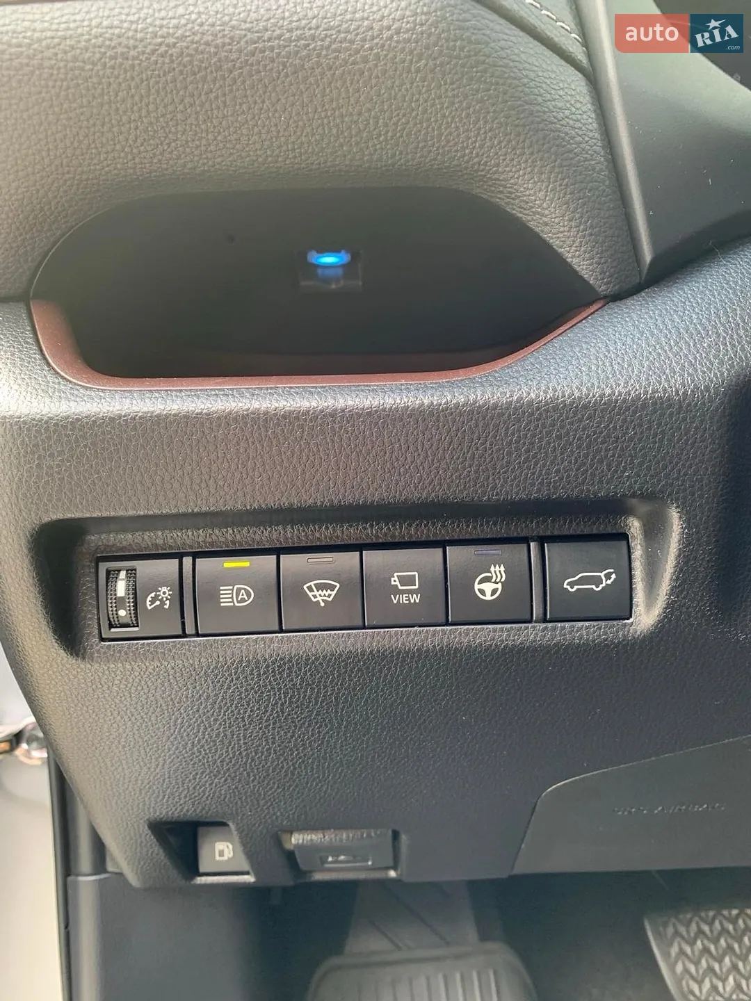 2020 Toyota RAV 4 - мініатюра 32