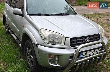 Внедорожник / Кроссовер Toyota RAV4 2002 в Киеве