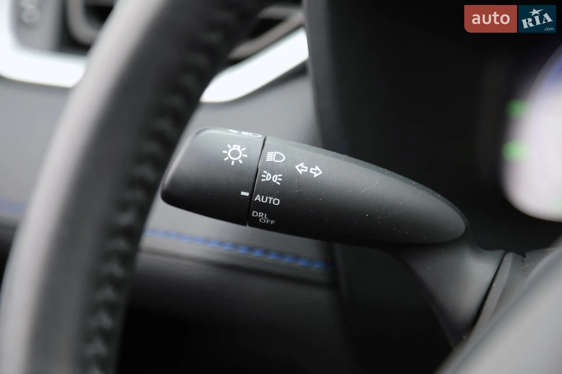 2023 Toyota RAV 4 - мініатюра 21