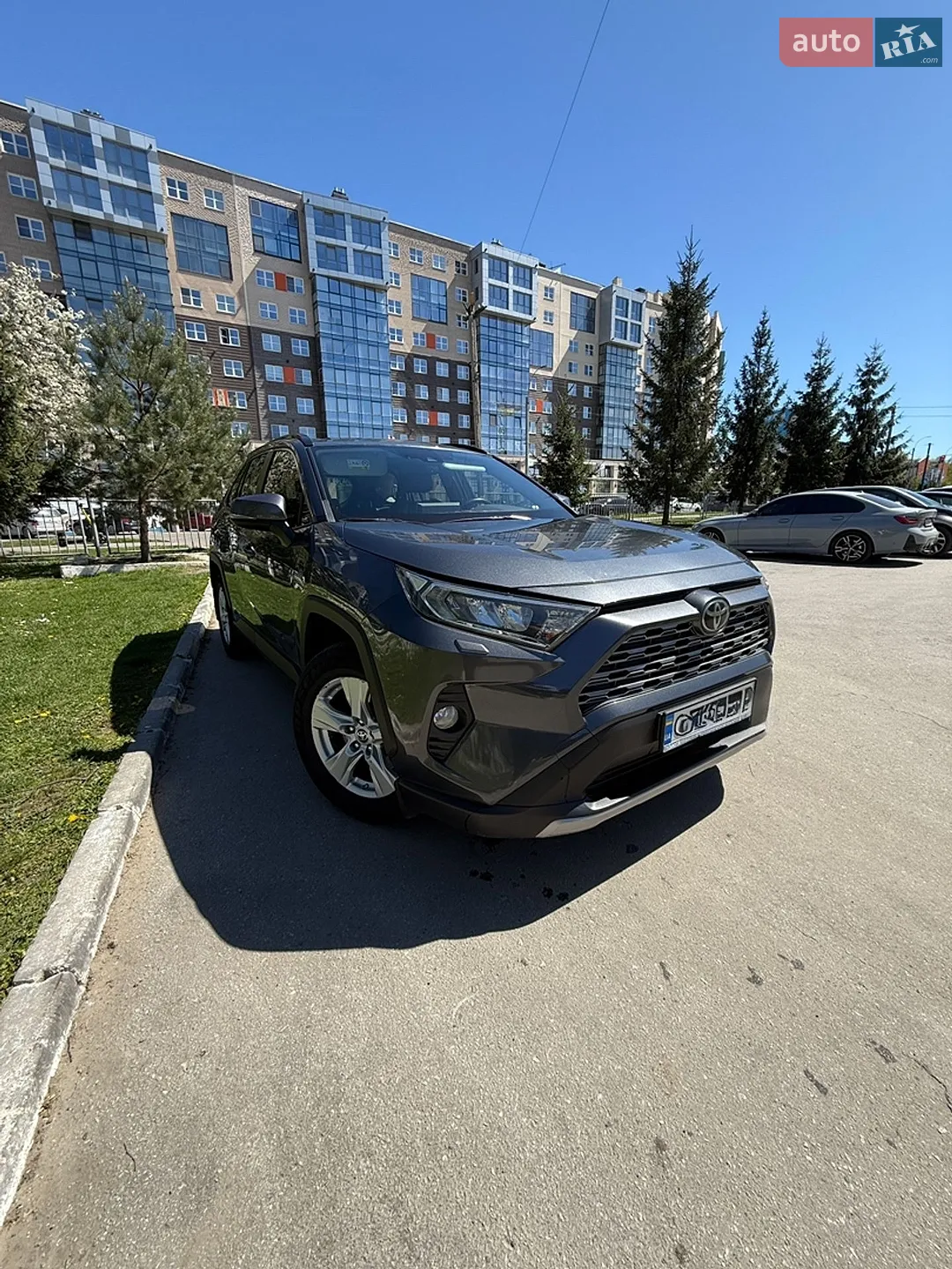 2019 Toyota RAV 4 - мініатюра 10