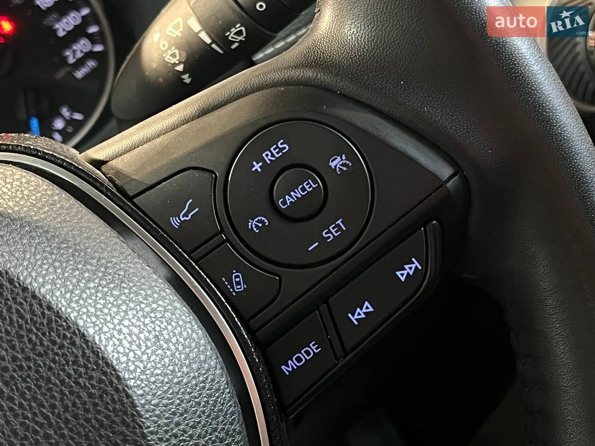 2022 Toyota RAV 4 - мініатюра 26
