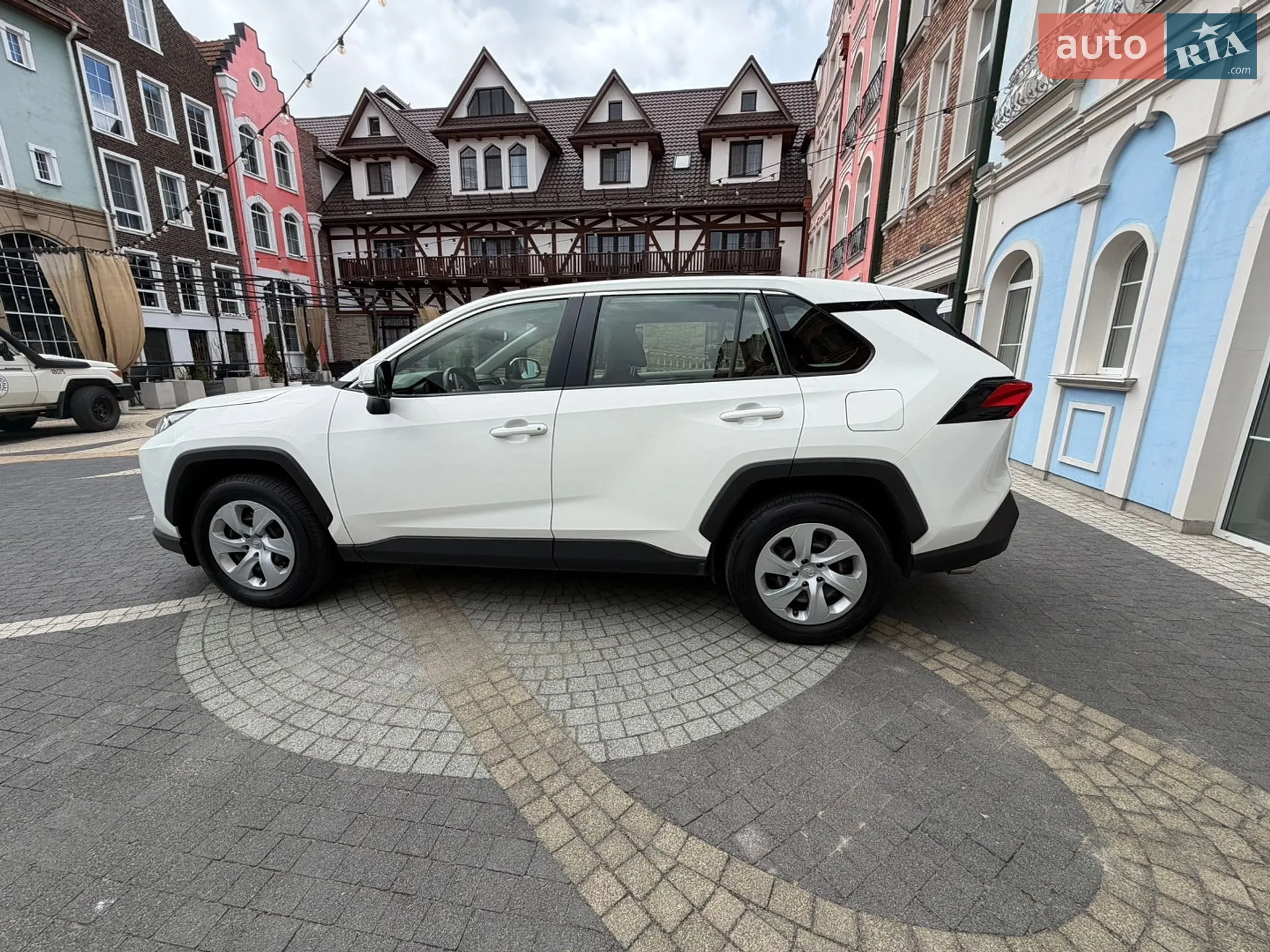 2021 Toyota RAV 4 - мініатюра 13