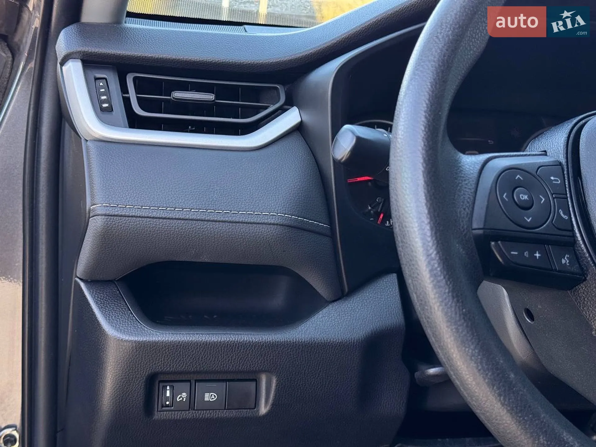 2021 Toyota RAV 4 - мініатюра 30