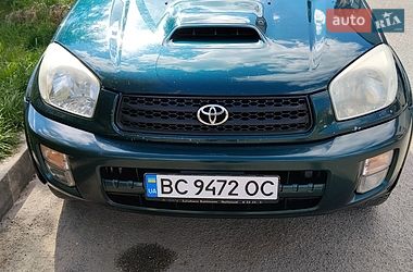 Внедорожник / Кроссовер Toyota RAV4 2001 в Подбуже