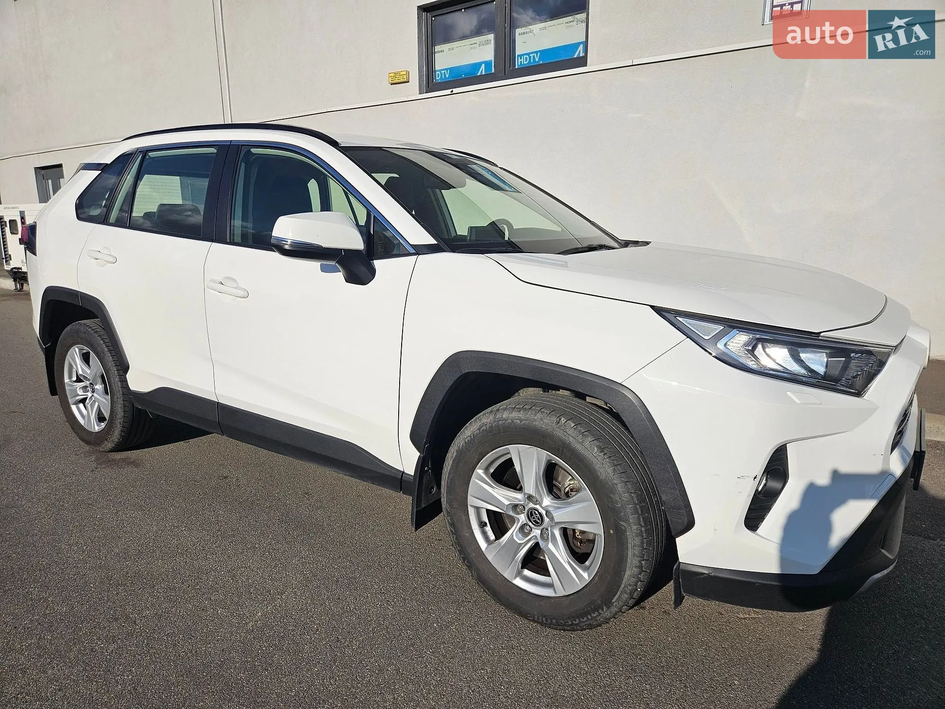 2020 Toyota RAV 4 - мініатюра 5