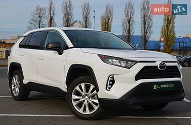 Внедорожник / Кроссовер Toyota RAV4 2022 в Киеве
