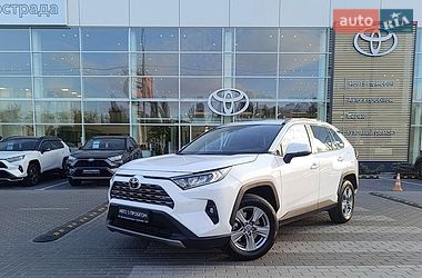 Внедорожник / Кроссовер Toyota RAV4 2023 в Киеве