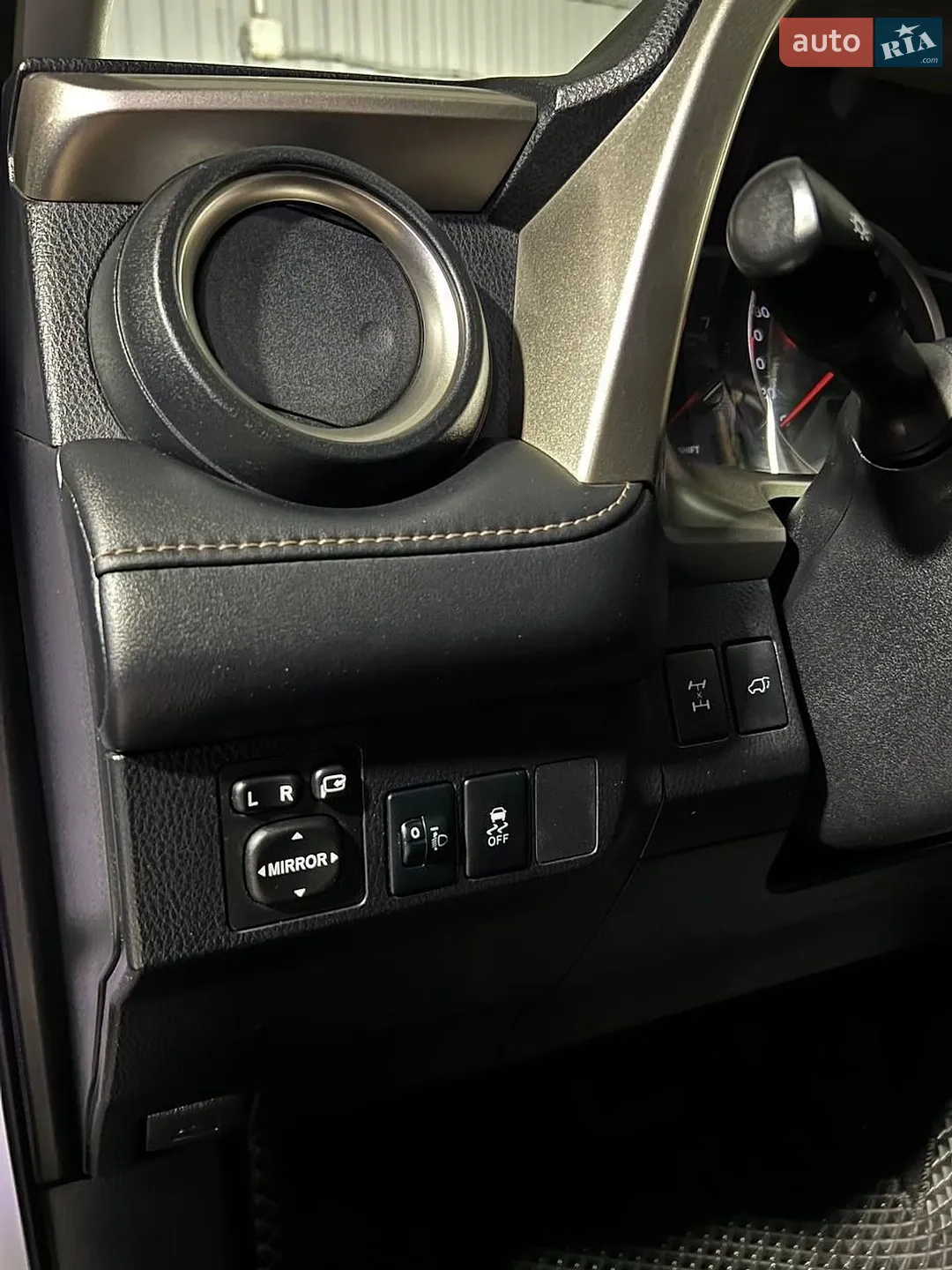 2014 Toyota RAV 4 - мініатюра 3