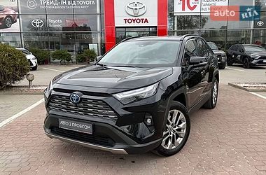 Позашляховик / Кросовер Toyota RAV4 2024 в Хмельницькому