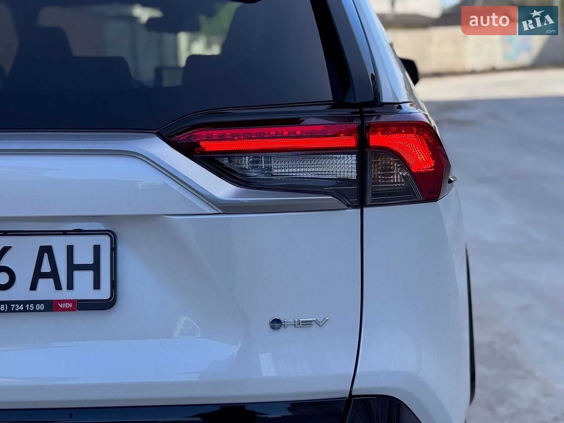 2025 Toyota RAV 4 - мініатюра 19