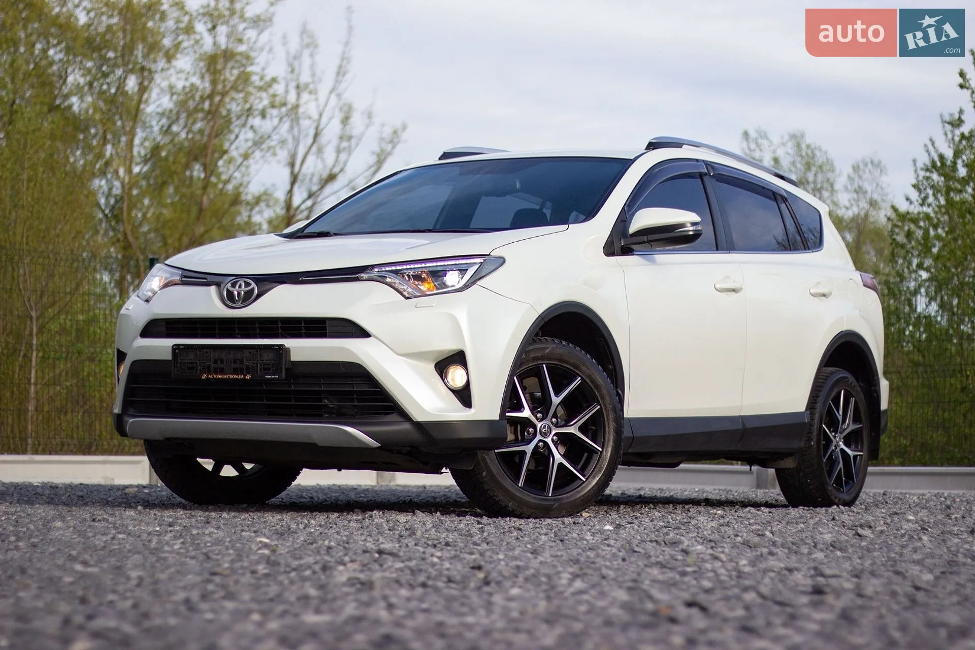 2017 Toyota RAV 4 - мініатюра 5
