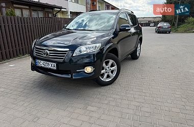 Позашляховик / Кросовер Toyota RAV4 2010 в Львові