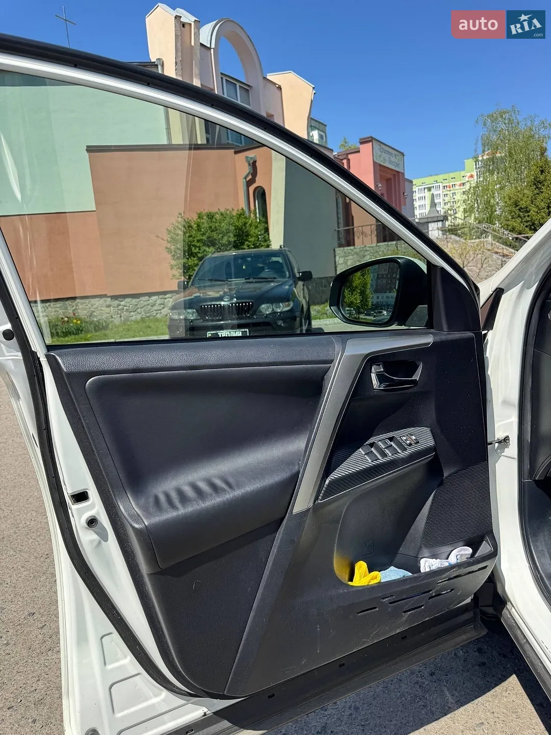 2014 Toyota RAV 4 - мініатюра 9