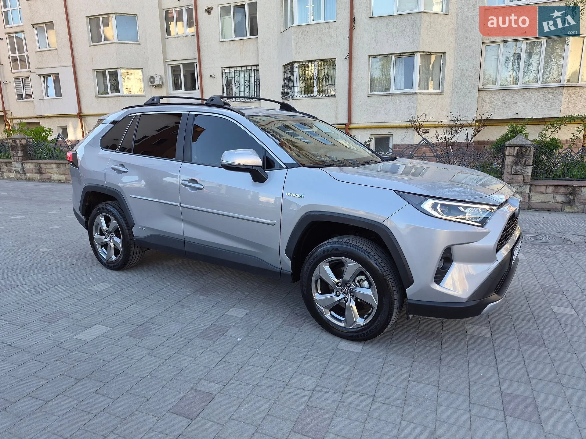 2020 Toyota RAV 4 - мініатюра 16