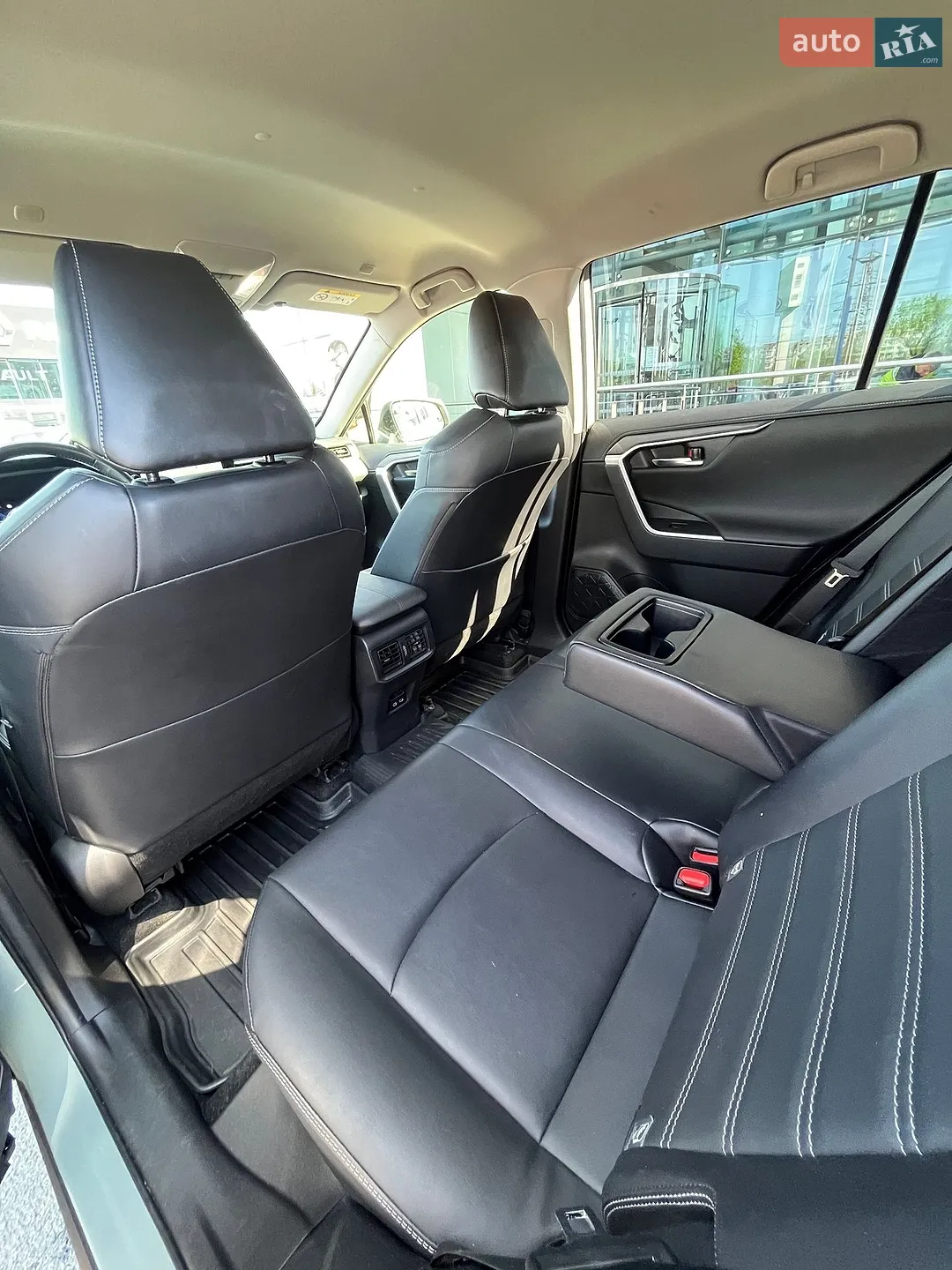 2023 Toyota RAV 4 - мініатюра 9