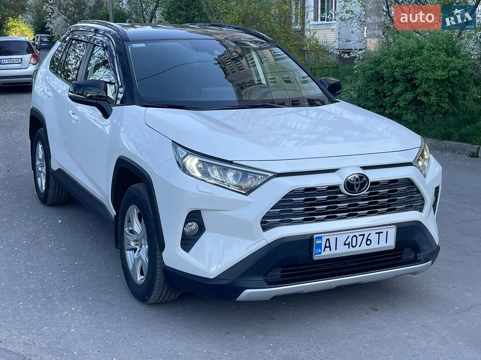 2020 Toyota RAV 4 - мініатюра 3