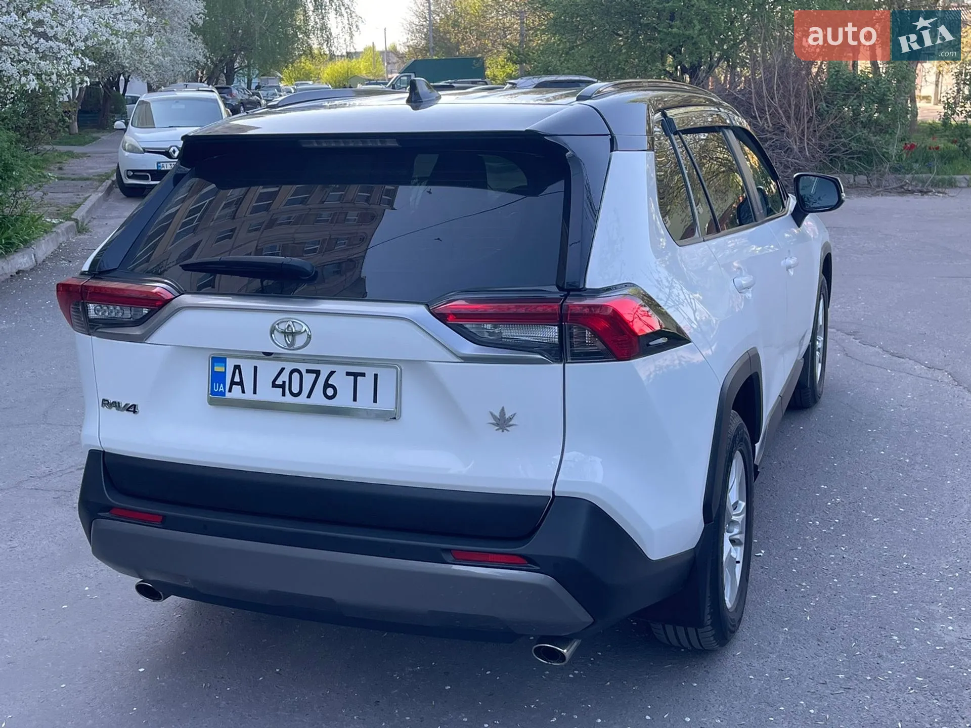 2020 Toyota RAV 4 - мініатюра 9