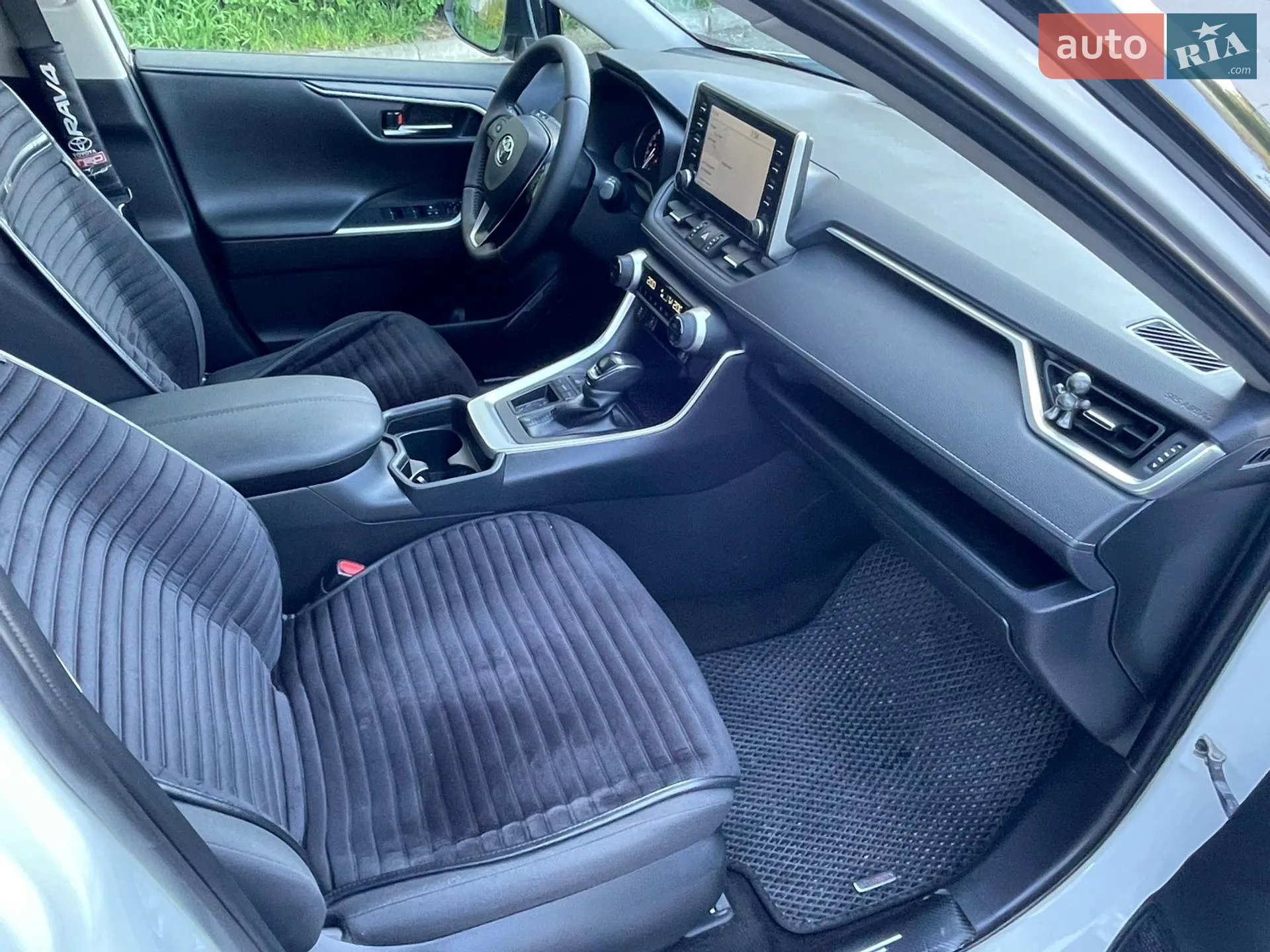 2020 Toyota RAV 4 - мініатюра 24