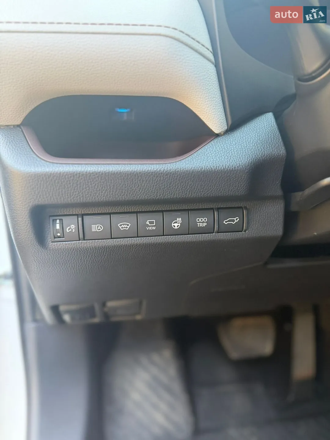 2025 Toyota RAV 4 - мініатюра 32