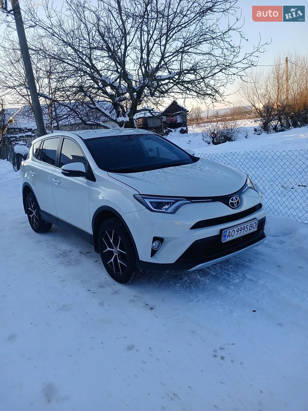 2017 Toyota RAV 4 - мініатюра 7