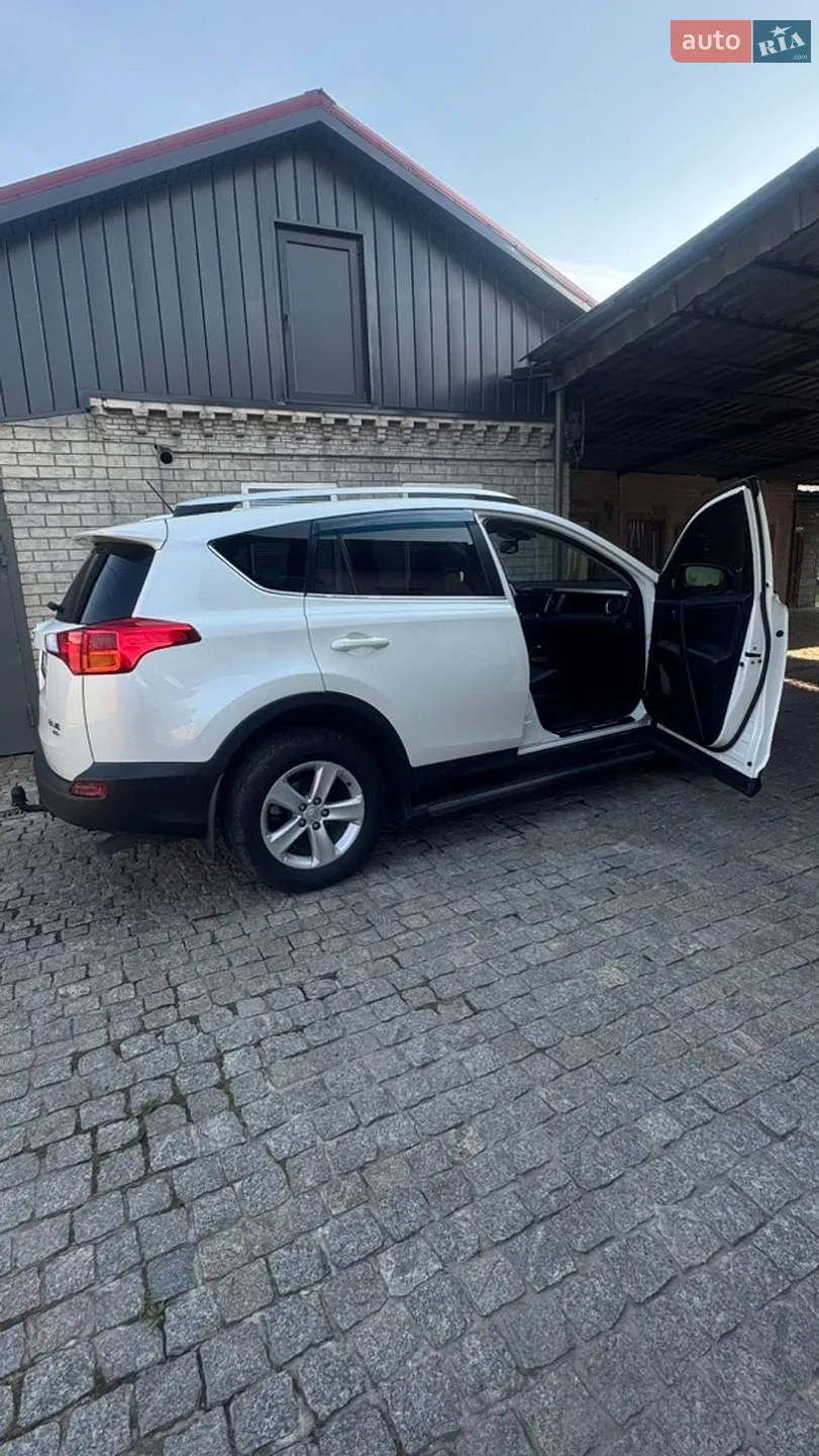 2013 Toyota RAV 4 - мініатюра 7