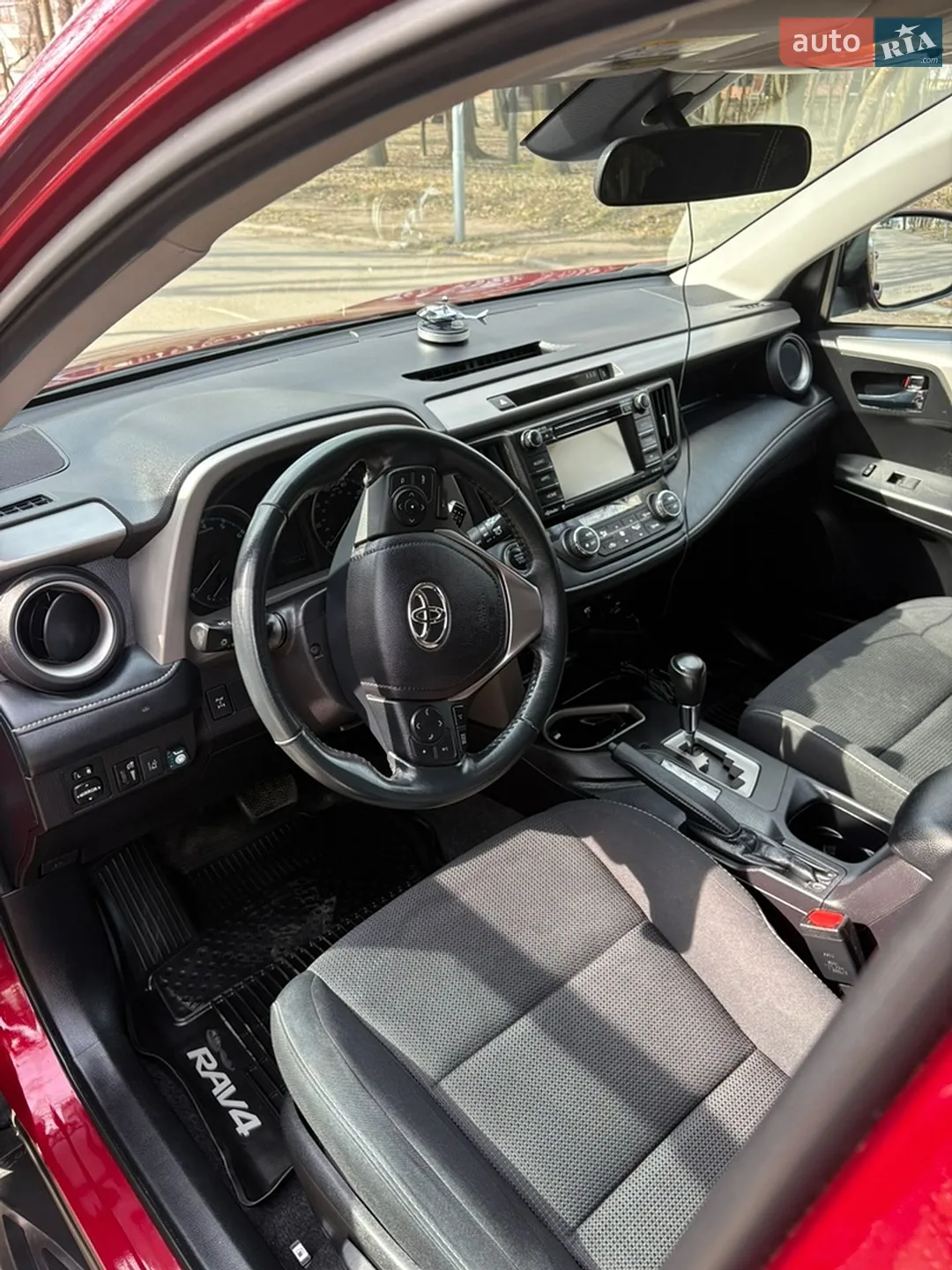 2018 Toyota RAV 4 - мініатюра 5