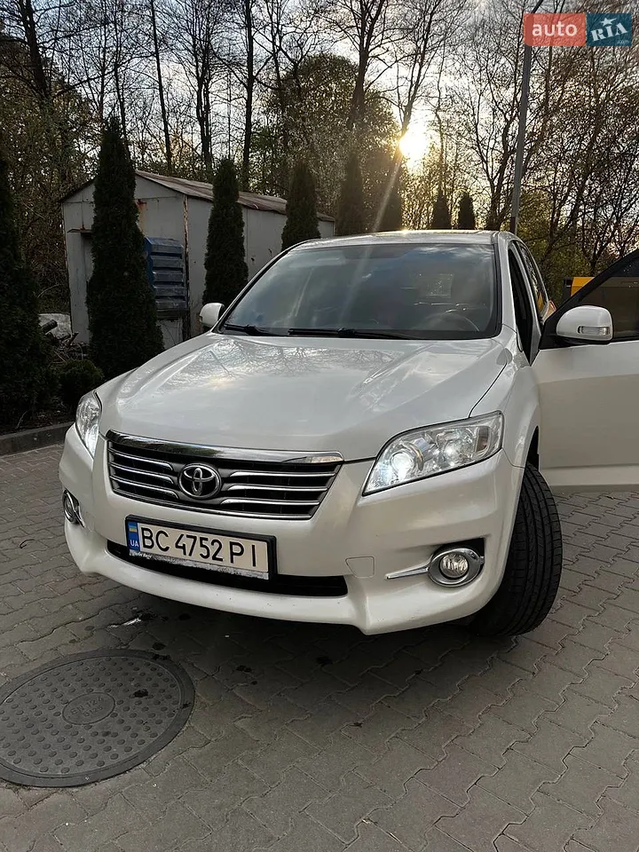 2013 Toyota RAV 4 - мініатюра 23