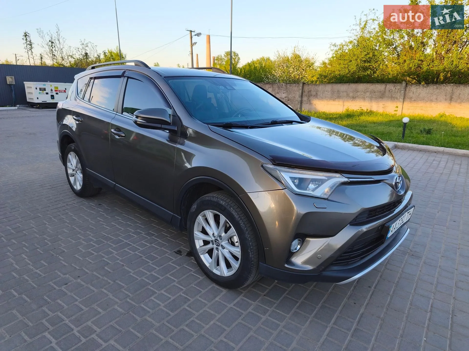2016 Toyota RAV 4 - мініатюра 31