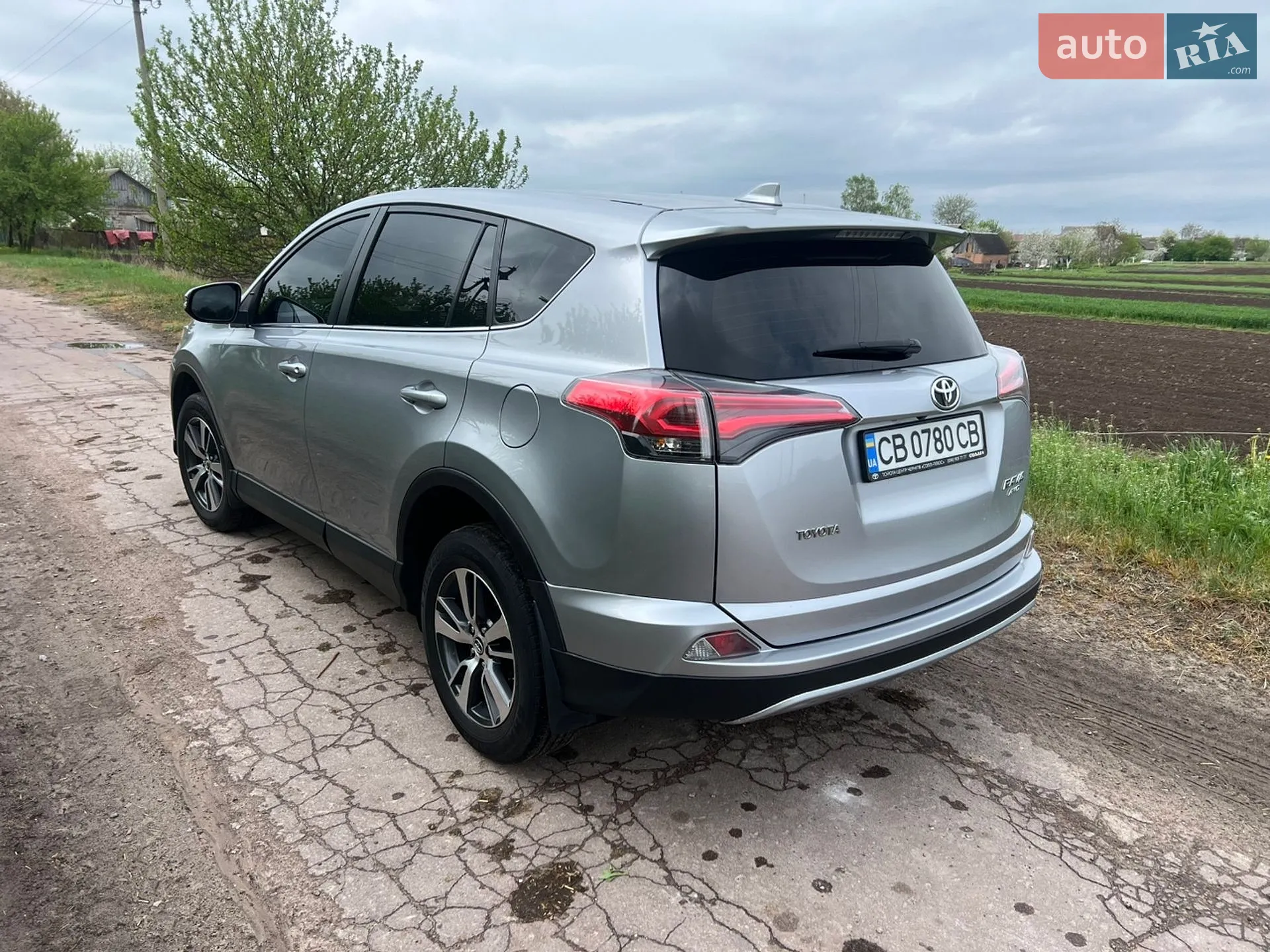 2018 Toyota RAV 4 - мініатюра 3