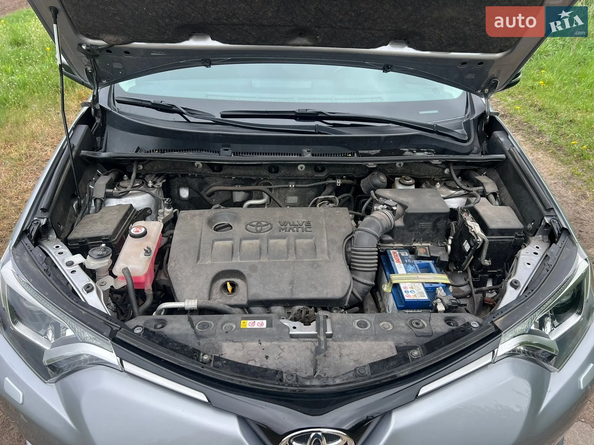 2018 Toyota RAV 4 - мініатюра 11