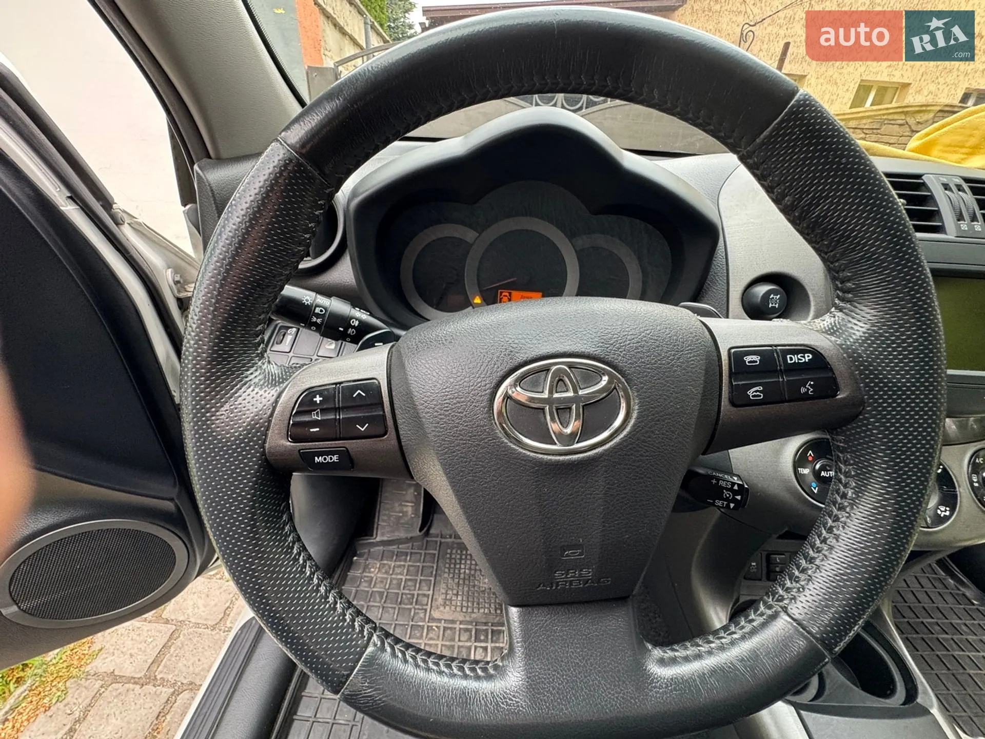 2010 Toyota RAV 4 - мініатюра 8
