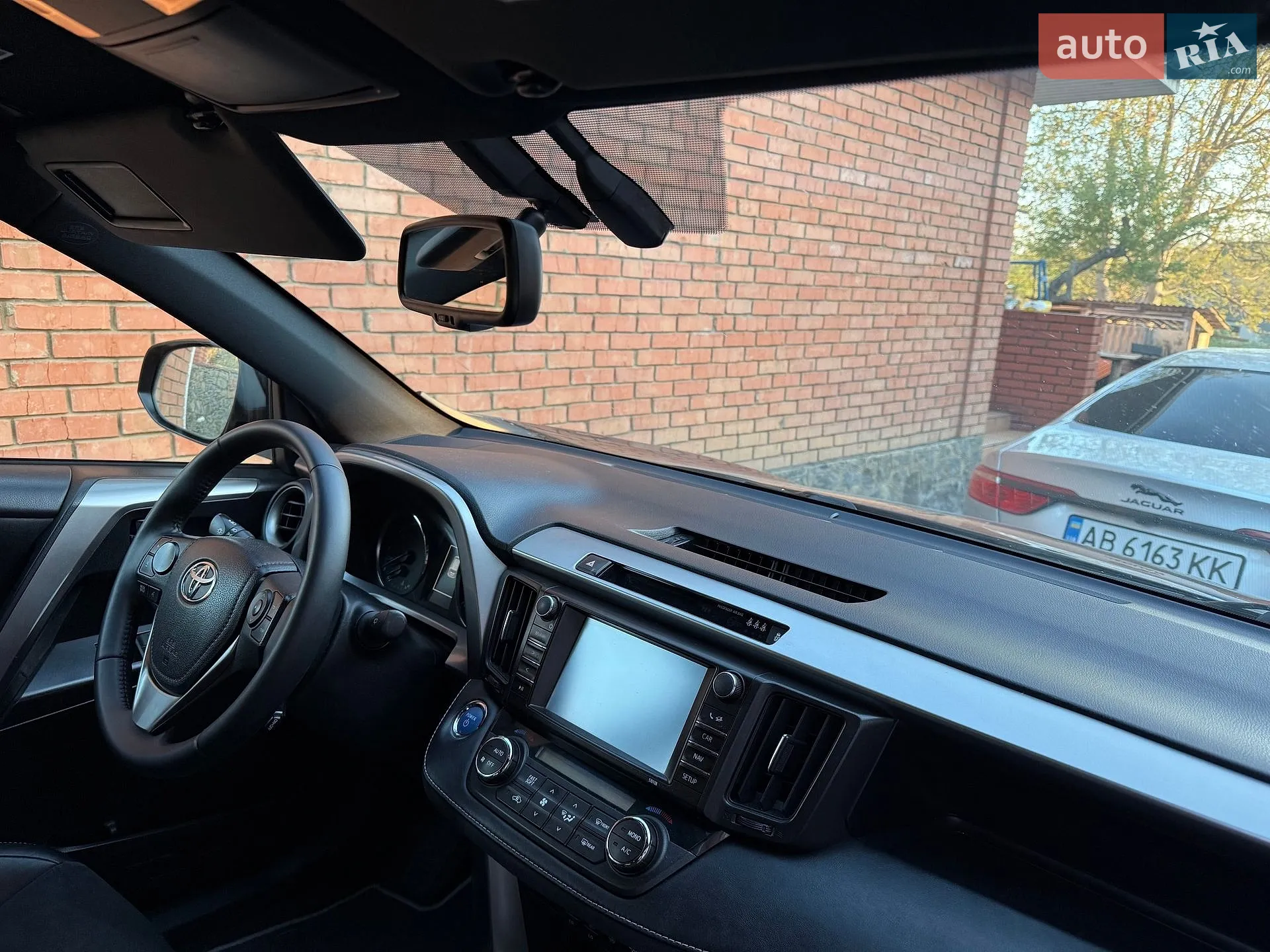 2017 Toyota RAV 4 - мініатюра 5