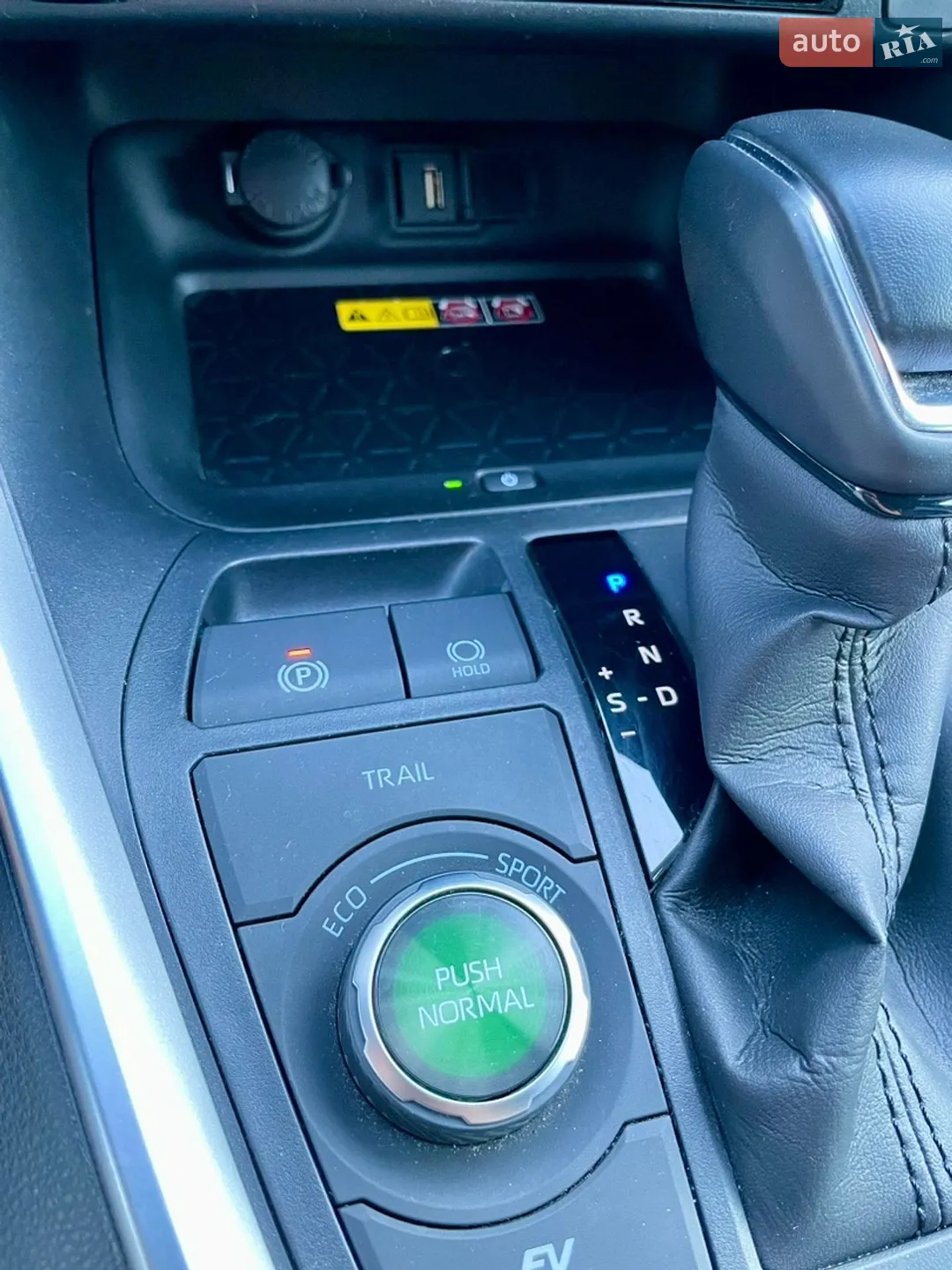 2021 Toyota RAV 4 - мініатюра 26