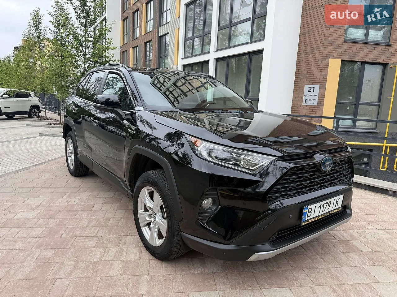 2019 Toyota RAV 4 - мініатюра 18