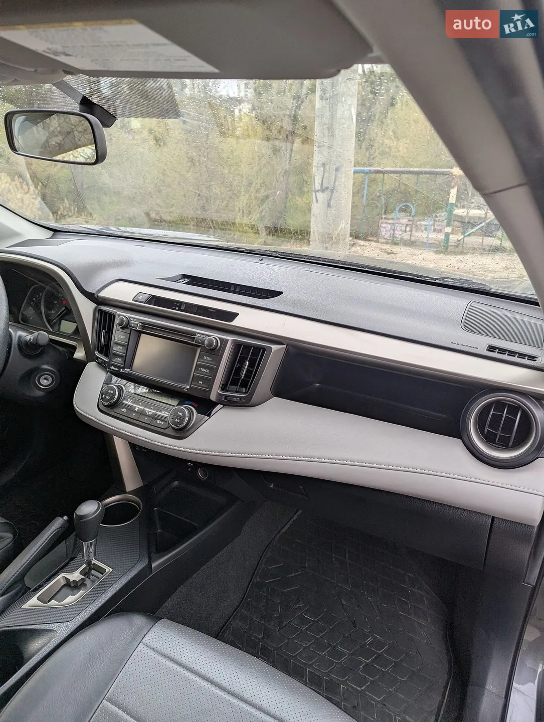 2014 Toyota RAV 4 - мініатюра 12