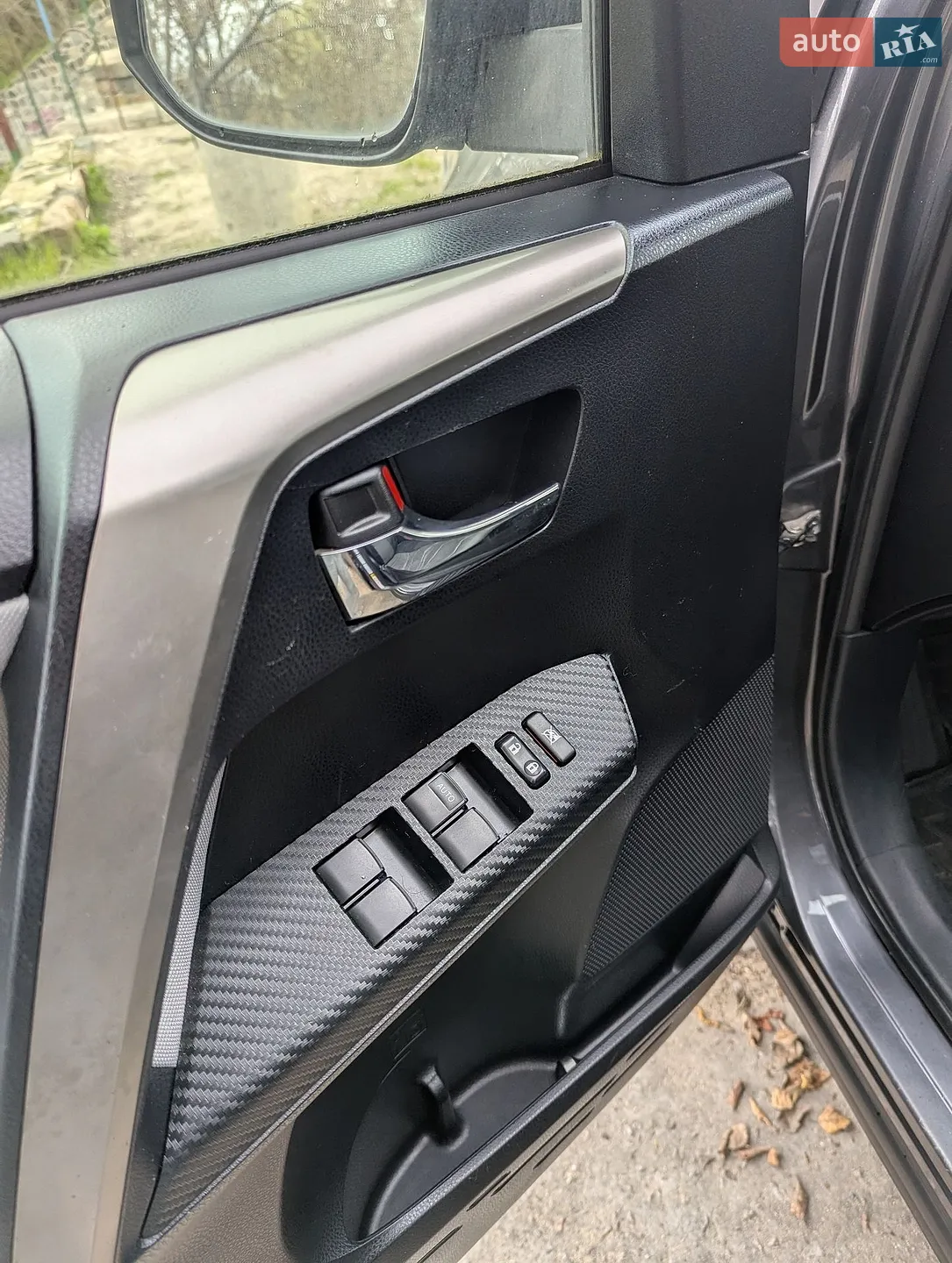 2014 Toyota RAV 4 - мініатюра 17