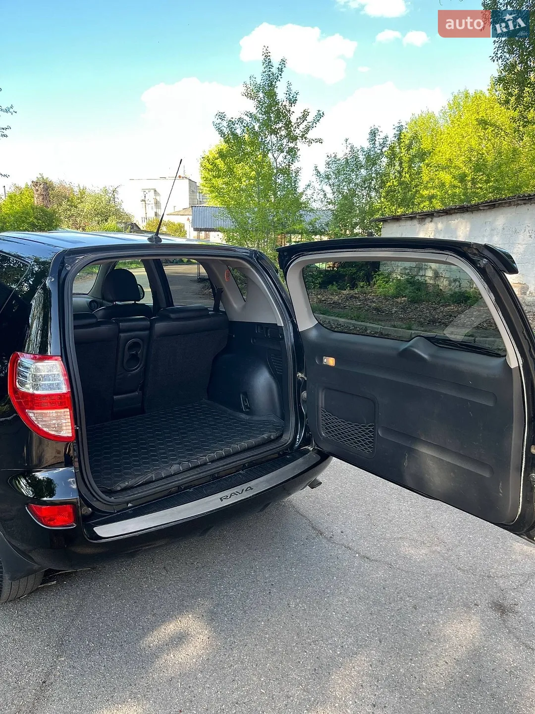 2012 Toyota RAV 4 - мініатюра 17