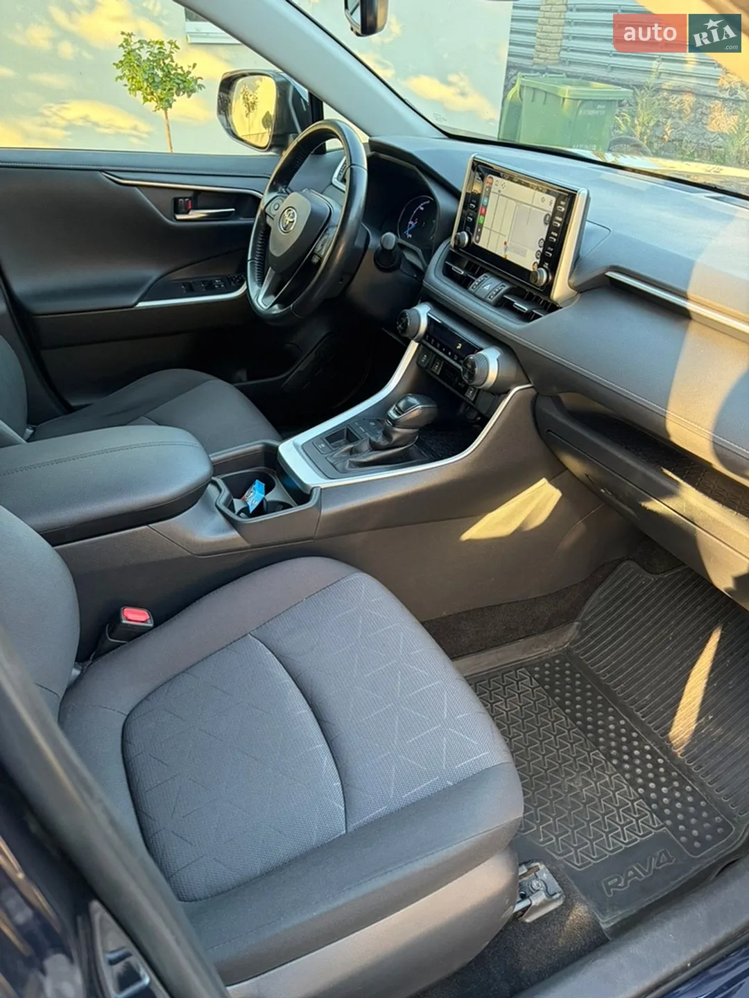 2020 Toyota RAV 4 - мініатюра 9
