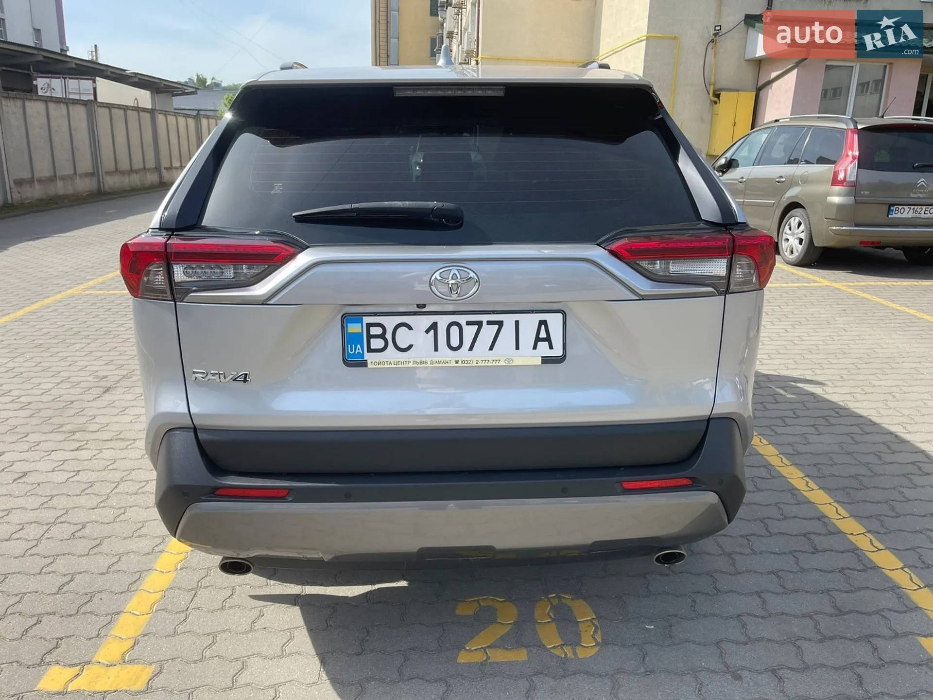 2019 Toyota RAV 4 - мініатюра 4