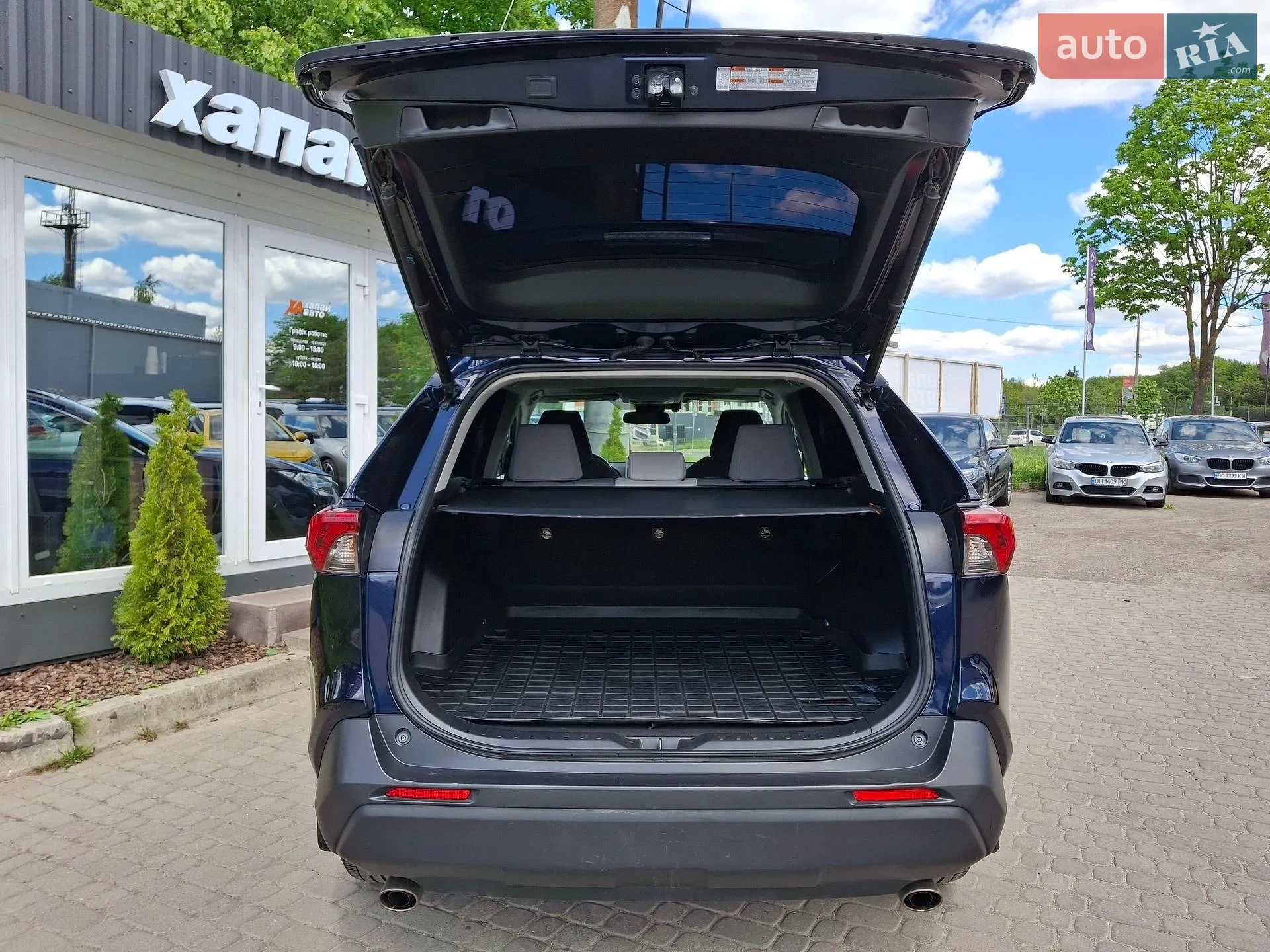 2019 Toyota RAV 4 - мініатюра 23