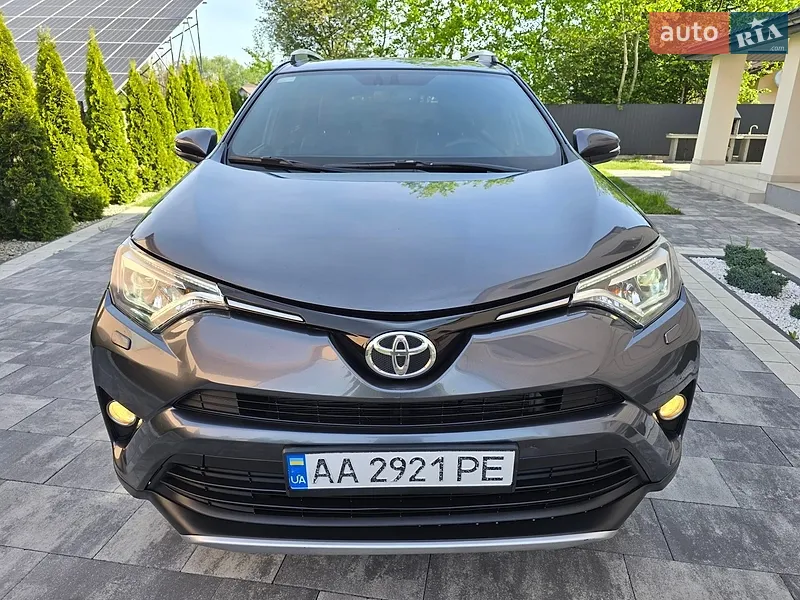 Toyota RAV4 2016
