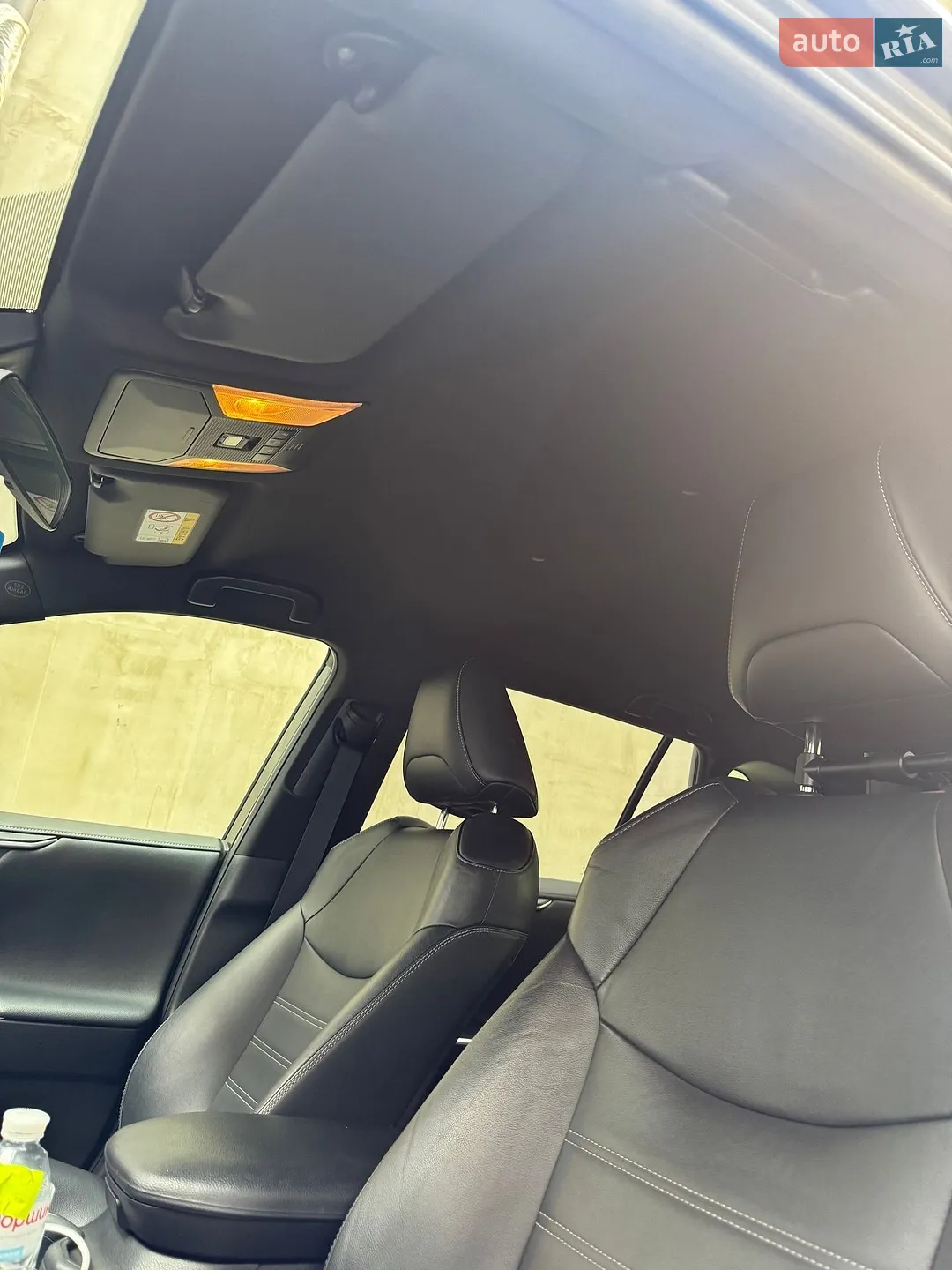 2019 Toyota RAV 4 - мініатюра 11