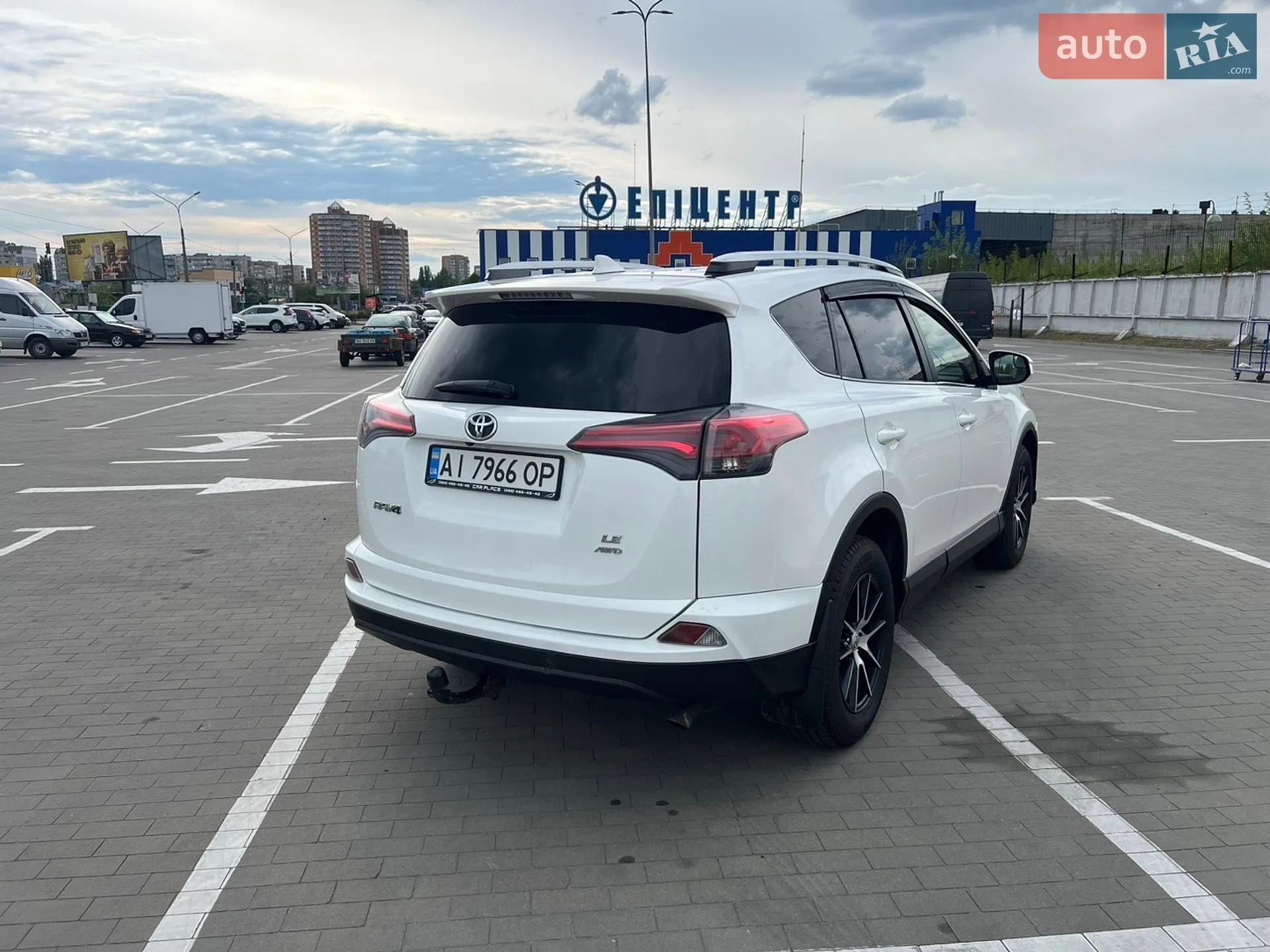 2016 Toyota RAV 4 - мініатюра 14