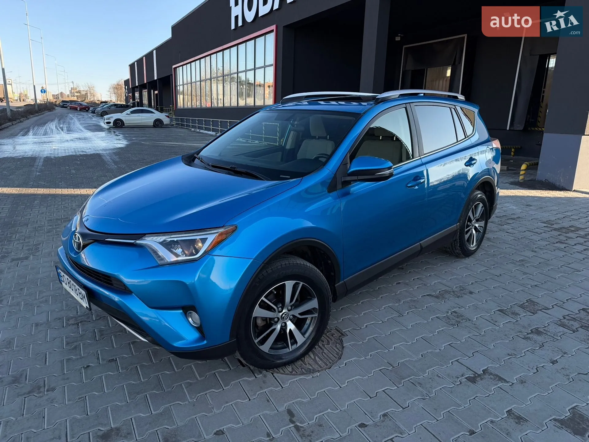 2016 Toyota RAV 4 - мініатюра 2